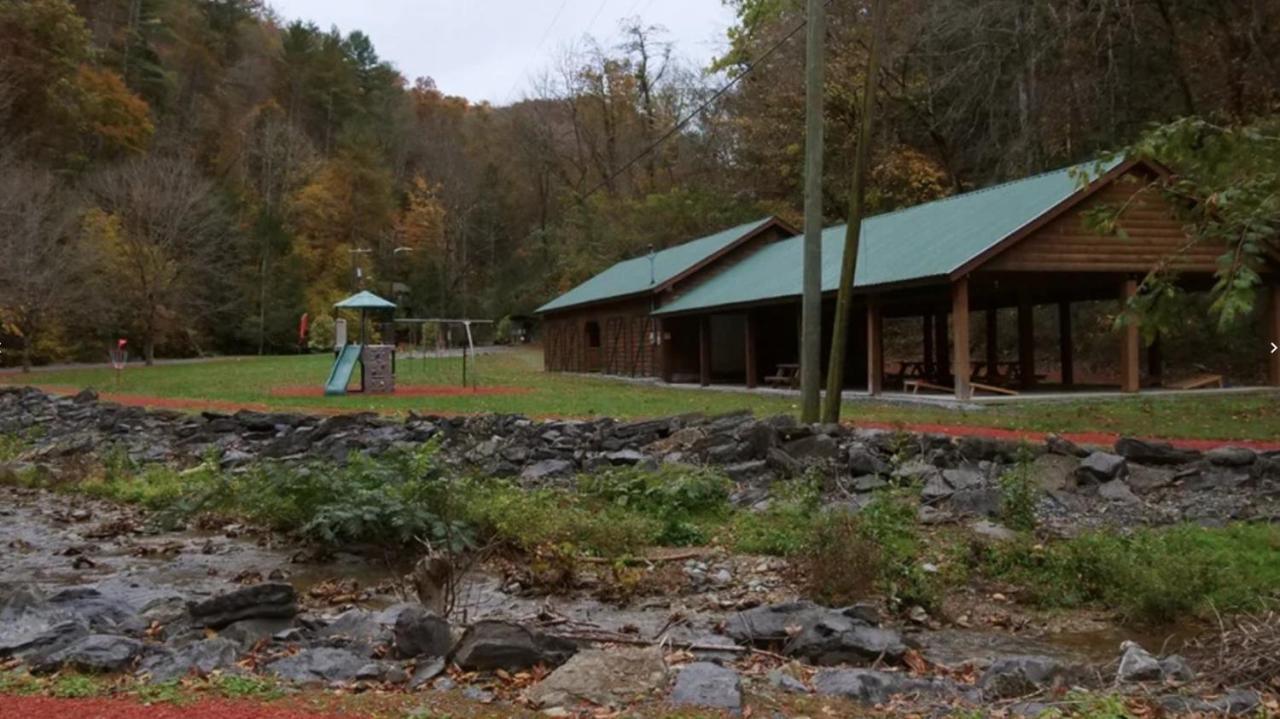 פיג'ן פורג' His Promises Cabin מראה חיצוני תמונה