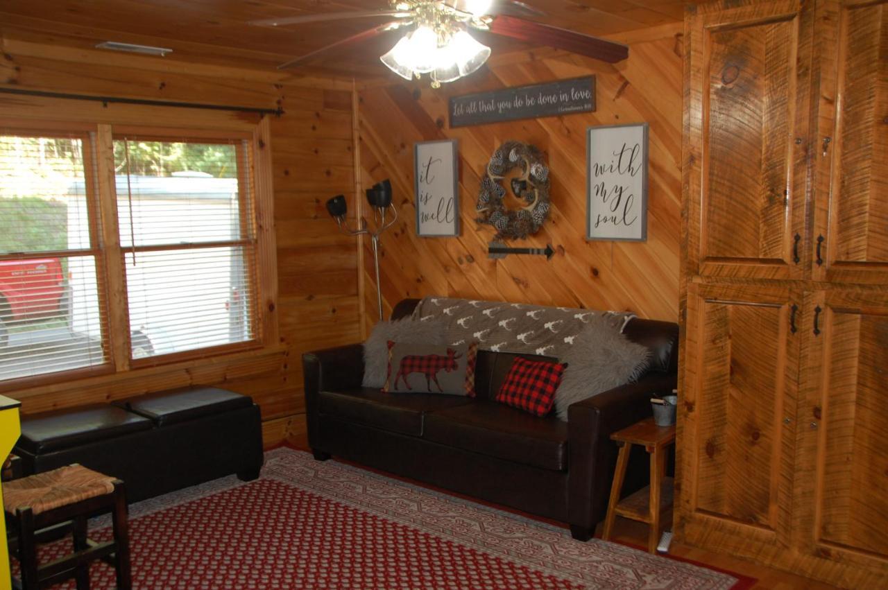 פיג'ן פורג' His Promises Cabin מראה חיצוני תמונה